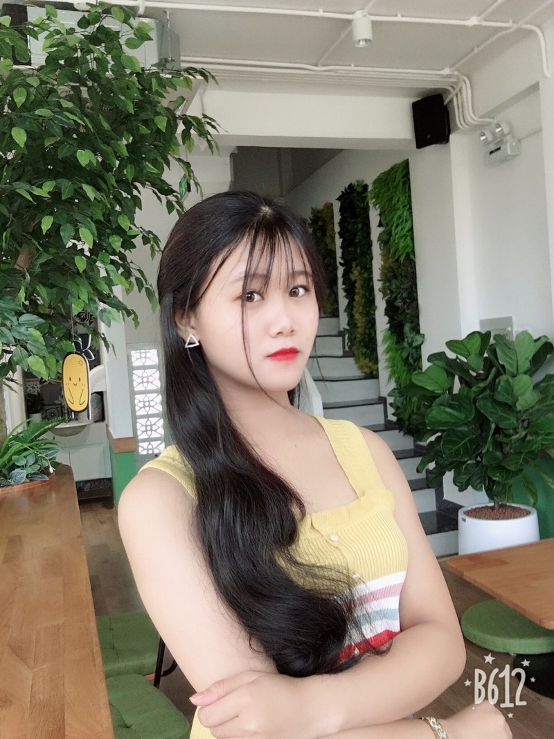 Nguyễn Thị Phương Thảo năm nay 19 tuổi hiện đang là sinh viên năm nhất của trường Đại học Nguyễn Tất Thành