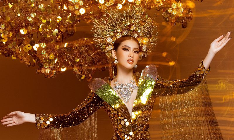 Quốc phục Ngọc Thảo chọn nhận được nhiều lời khen ngợi từ cộng đồng mạng