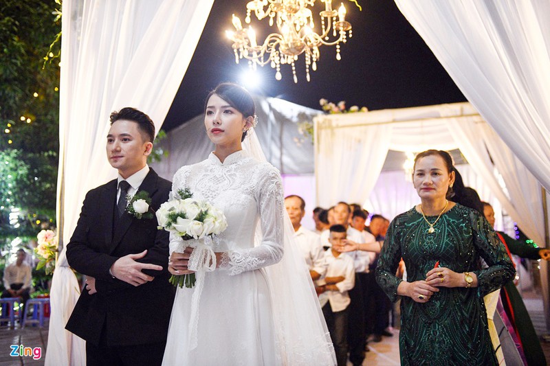 Đám cưới của Mạnh Quỳnh tại Nghệ An