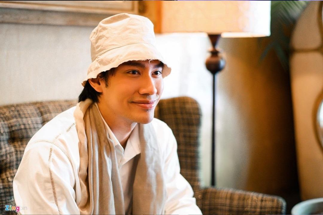 Nam thiết kế đình đám Lý Quý Khánh