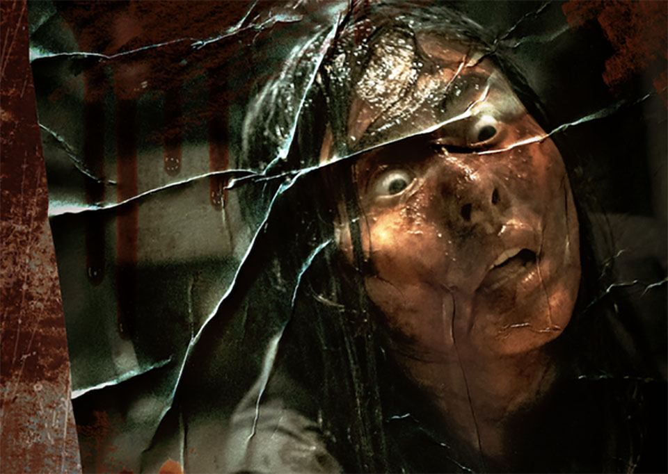 Nhân vật của Vân Trang hoảng sợ tột độ - Ảnh: Đoàn phim cung cấp