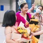 Hoa hậu Dương Lê Thị Thu Hương và người hâm mộ
